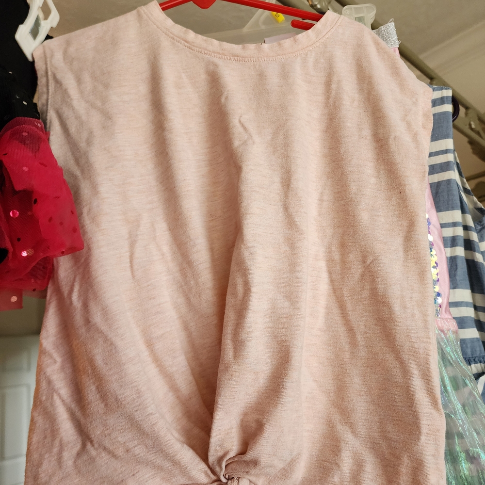 Assorted Bundle Of Fun And Colorful Girls Outfits - Picture 6 of 8